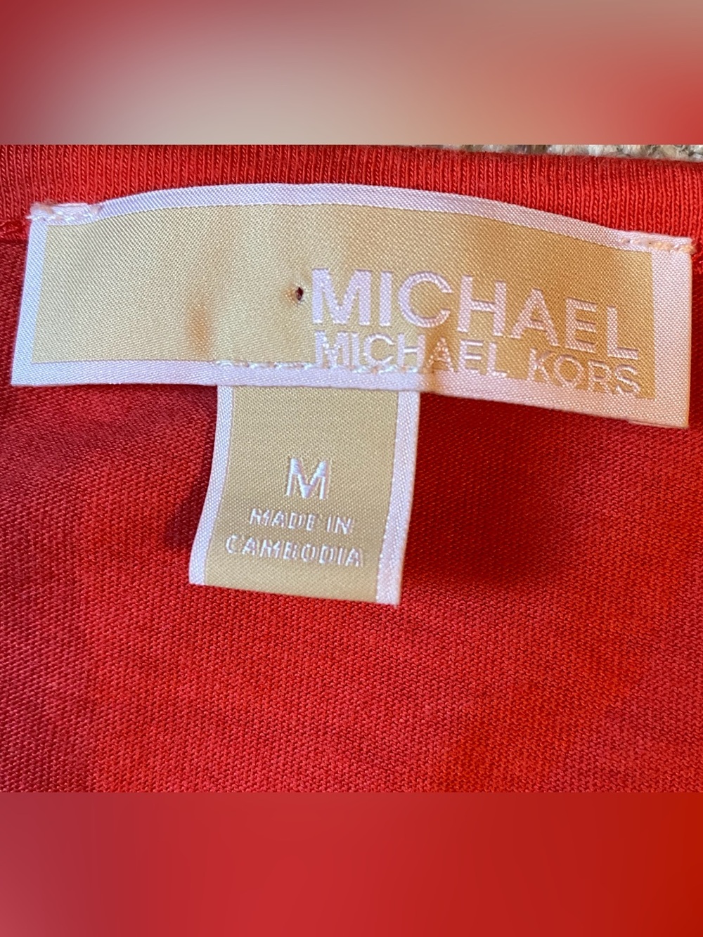 Michael Kors Coral Short Sleeve Top with Gold Chain Trim, Size M - Picture 3 of 7